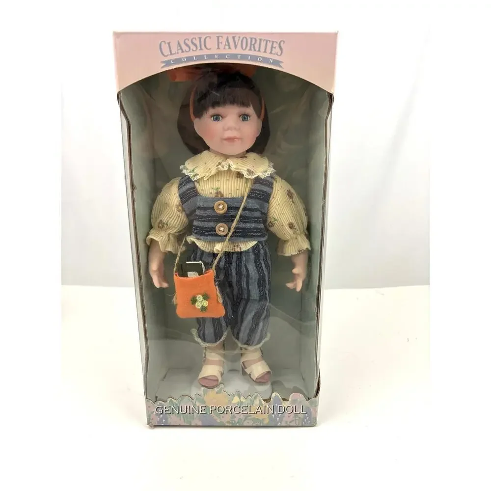 Genuine Porcelain Doll In Box Hand‎ Painted Travel Classic Favorites Collection